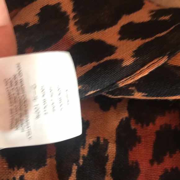 COPY - J Crew 80 inch Oblong J Crew Leopard Scarf Wool - Picture 4 of 4